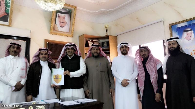 ابتدائية بدر في #الحوية تدشن برنامج درع القائد للفصل المميز لرفع المستوى التحصيلي ابتدائية بدر في #الحوية تدشن برنامج درع القائد للفصل المميز لرفع المستوى التحصيلي