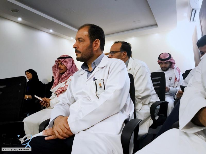 بحضور ممثلي صحة الرياض :مستشفى الدلم يحتضن اجتماع  لجنة الصحة والسلامة المهنية.