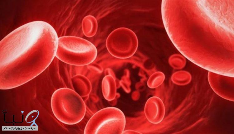 ضروري لخلايا الدم الحمراء والأعصاب.. علامات نقص فيتامين حيوي في الجسم