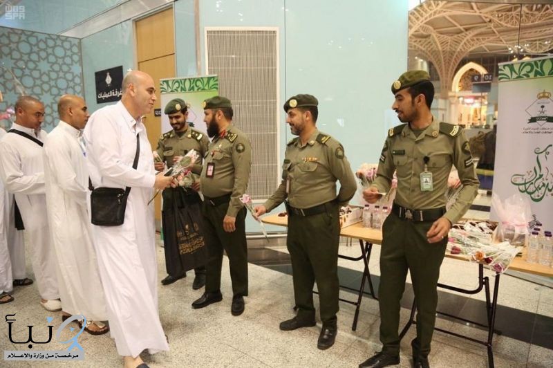 جوازات مطار الأمير محمد بن عبدالعزيز الدولي بالمدينة المنورة تودع طلائع الحجاج المغادرين