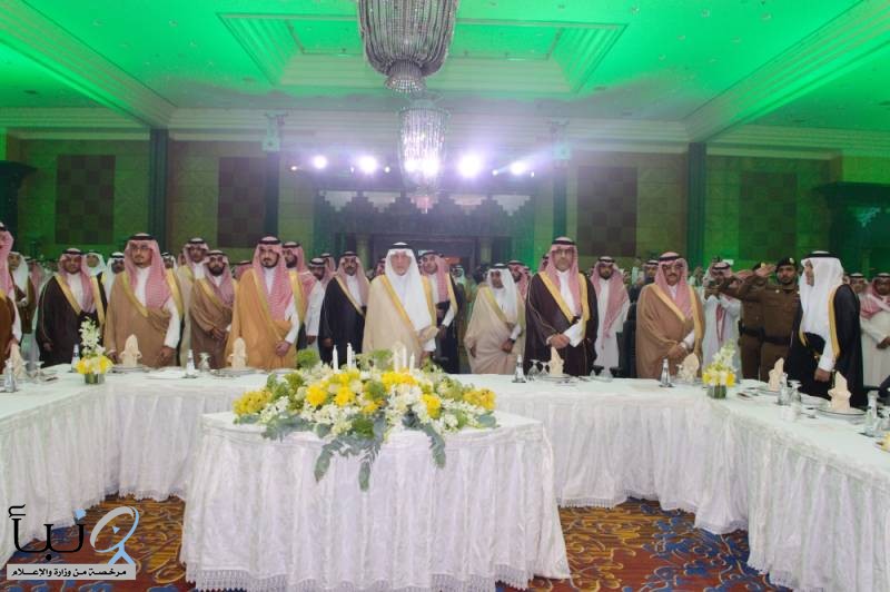 الفيصل يكرم الإدارات والقطاعات المتميزة في إمارة مكة