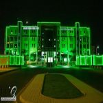 مباني #تبوك ومعالمها تتزين باللون الأخضر احتفالاً باليوم الوطني الـ93