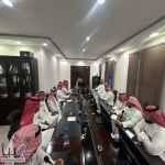 رئيس بلدية صوير يعقد اللقاء الأول بمديري الإدارات فيها