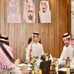 الغامدي يناقش يترأس اللجنة الإشرافية لحوكمة مكاتب التعليم   استعرضت نسبة الإنجاز في مؤشرات الإغلاق