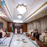 وزير الداخلية يلتقي نائب أمير منطقة #مكة_المكرمة وأعضاء اللجنة الدائمة للحج والعمرة بإمارة المنطقة