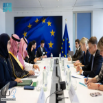 وزير الاقتصاد والتخطيط يجتمع مع المفوض الأوروبي للاقتصاد والإنتاجية