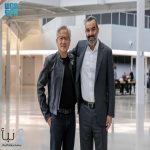 السواحه يجتمع مع الرئيس التنفيذي لشركة nvidia لتعزيز الشراكة في تقنيات البنية التحتية وتمكين القدرات الوطنية في الذكاء الاصطناعي
