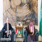 نائب وزير الخارجية يبحث تعزيز العلاقات مع رئيس برلمان المجر