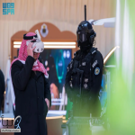 الأمن العام يقدّم لزوّار معرض (واحة الأمن) تجربة واقع افتراضي (VR) بمهرجان الملك عبدالعزيز للإبل