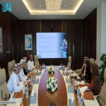 الأميرة سارة بنت بندر تلتقي نائب رئيس جهاز الاستثمار العُماني ووزير الاقتصاد لبحث التعاون في قطاع التمور