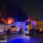 البحرين: حريق في منشأة بحرية قرب ميناء سلمان بعد استهداف إيراني وقطع حركة المرور على جسر الشيخ خليفة