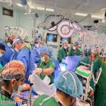 بعد قرابة 13 ساعة متواصلة ، نجاح عملية فصل التوأم الملتصق الفلبيني "كليا وموريس آن" بعد عملية جراحية معقدة