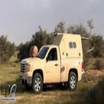 “الأمن البيئي” يضبط مخالفًا لدخوله بمركبته داخل محمية الملك عبدالعزيز الملكية